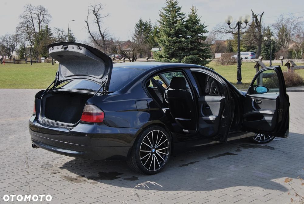 BMW Seria 3 320d - 19