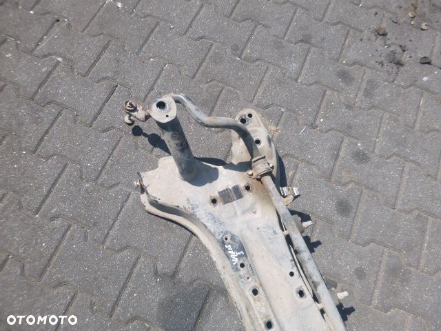 SANKI PRZÓD PRZEDNIE TOYOTA YARIS I 99-05 - 11