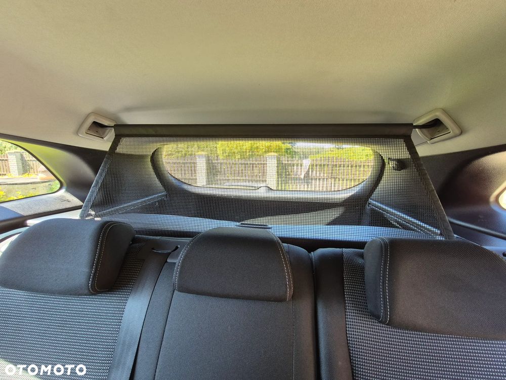 Hyundai i30 1.4 Classic + - 13