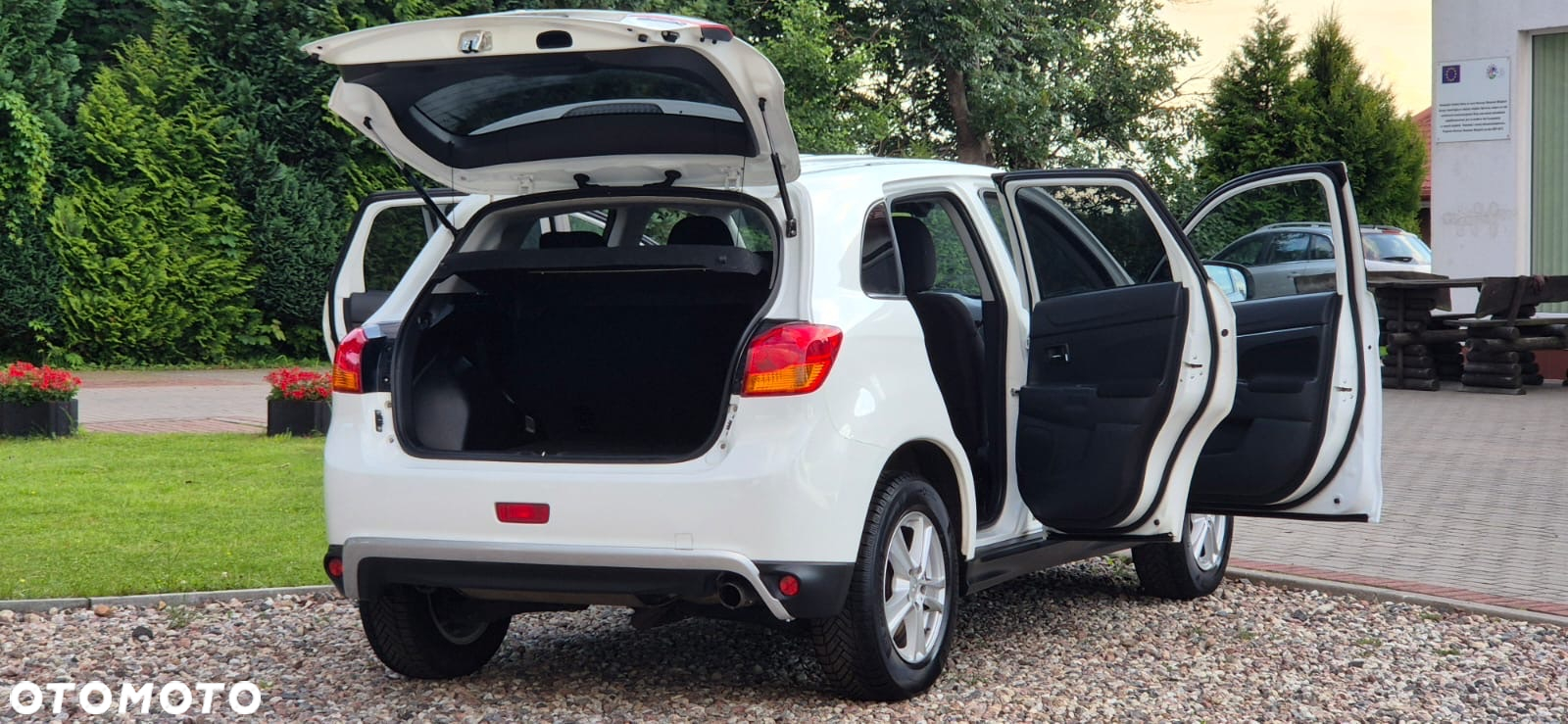 Mitsubishi ASX - 19