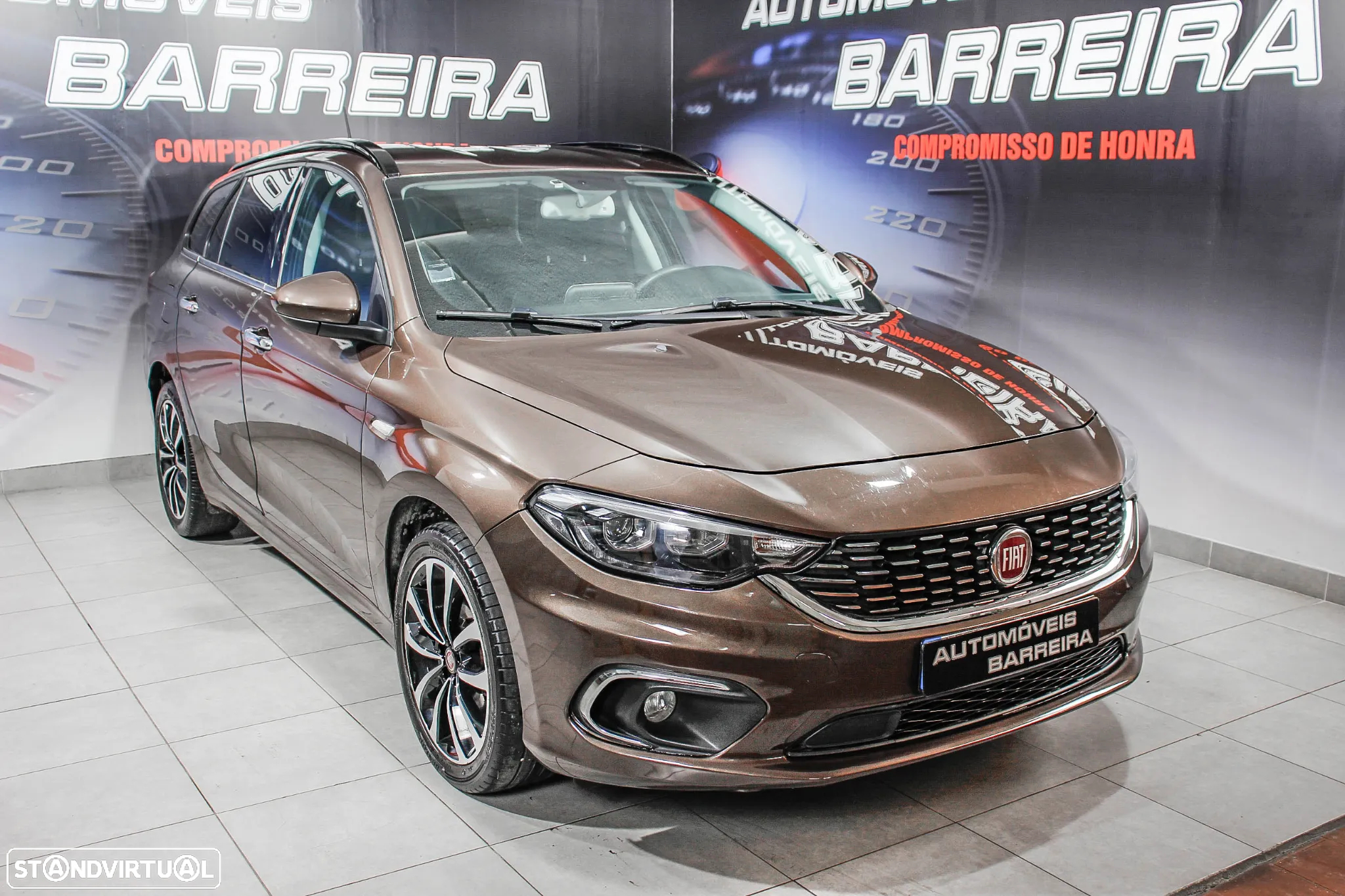 Fiat Tipo Station Wagon 1.6 M-Jet Lounge - 25