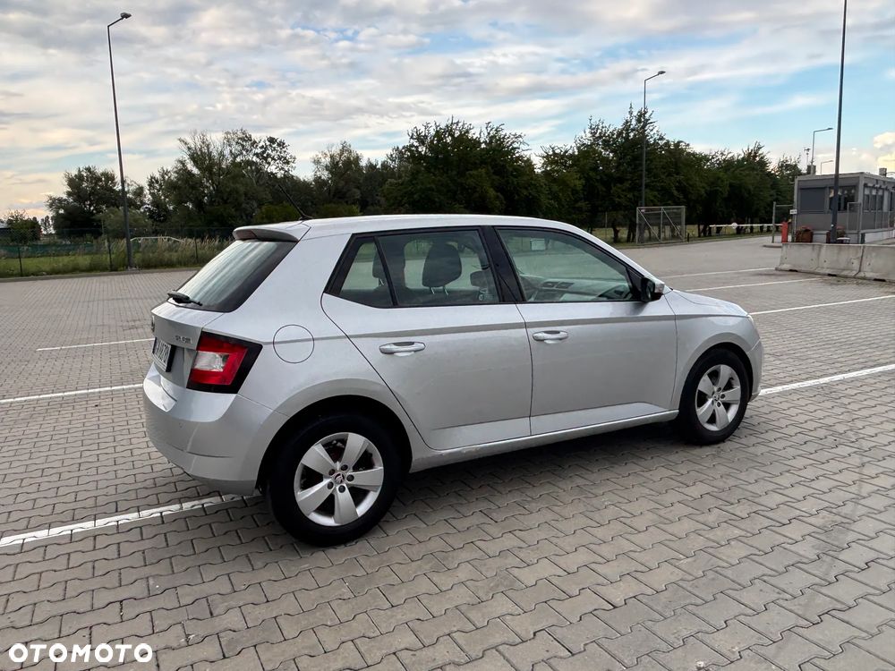 Skoda Fabia 1.0 Active - 5