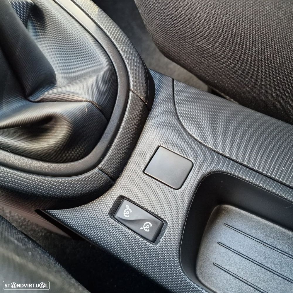 Renault Clio 0.9 TCE Dynamique S - 25