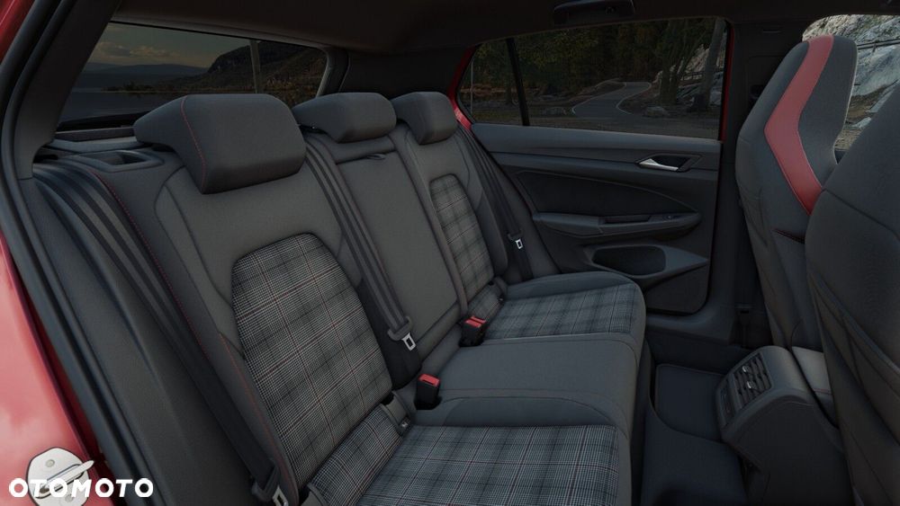 Volkswagen Golf - 13
