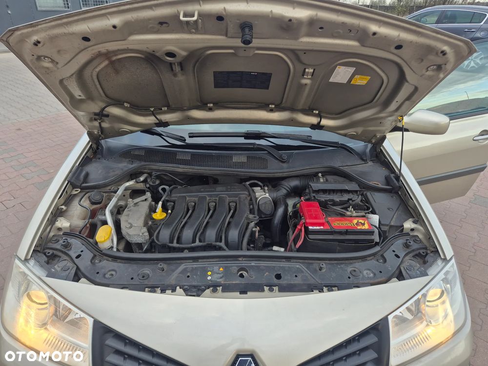 Renault Megane 1.6 16V Luxe Privilege - 28