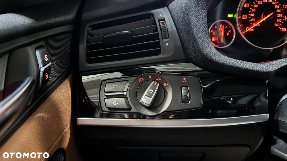 BMW X4 xDrive28i xLine - 36
