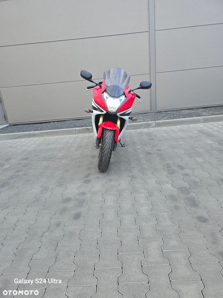 Honda CBR - 36