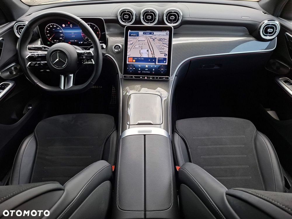 Mercedes-Benz GLC 220 d mHEV 4-Matic AMG Line - 12