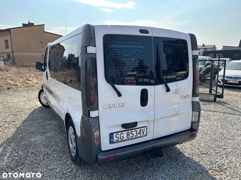 Renault Trafic - 15