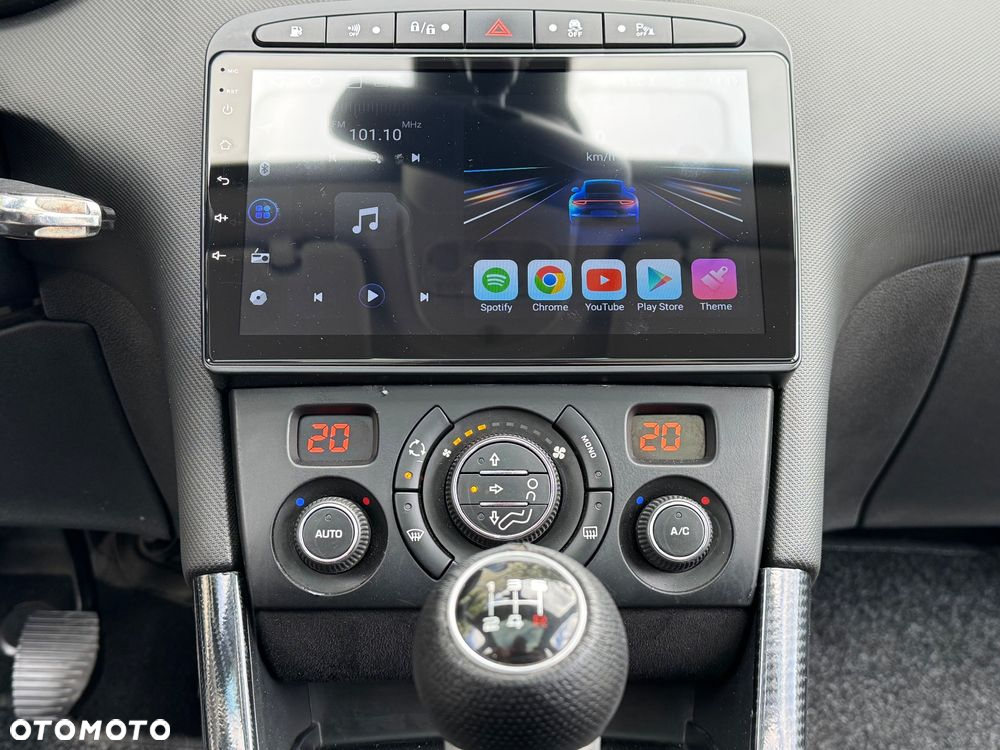 Peugeot 308 1.6 Premium - 18