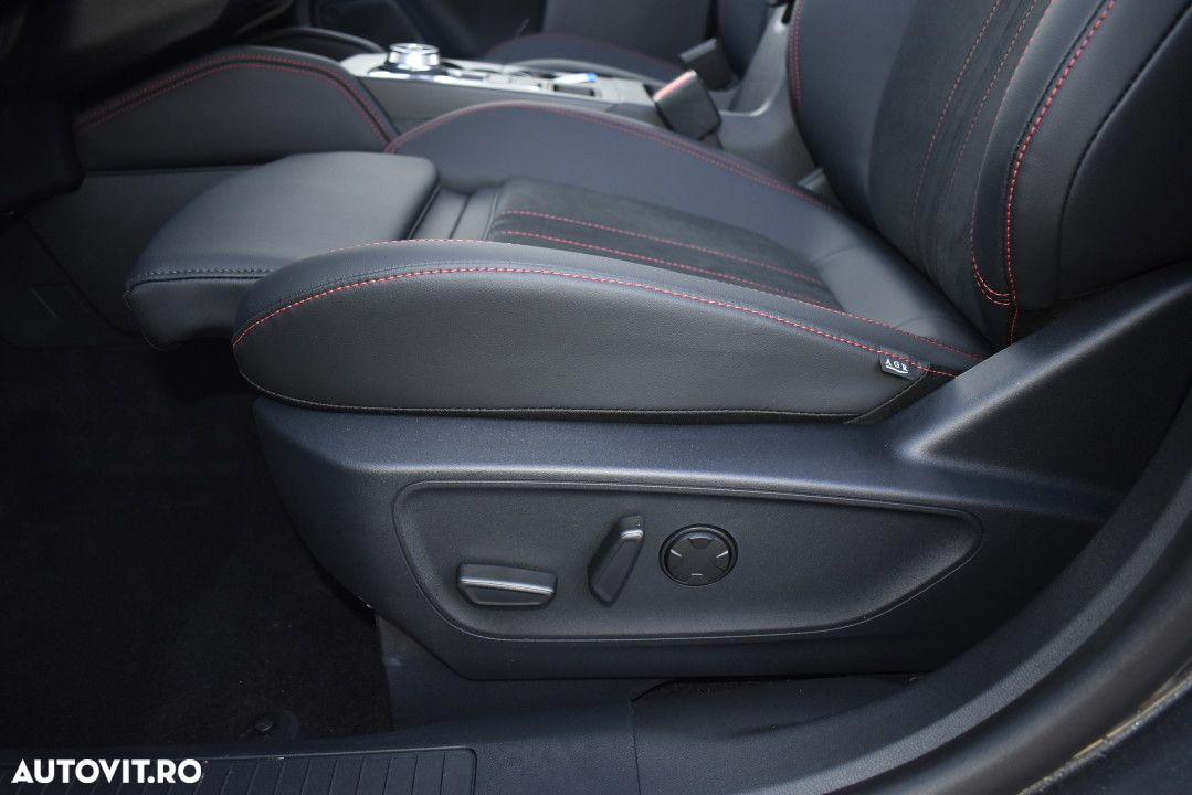 Ford Kuga - 18