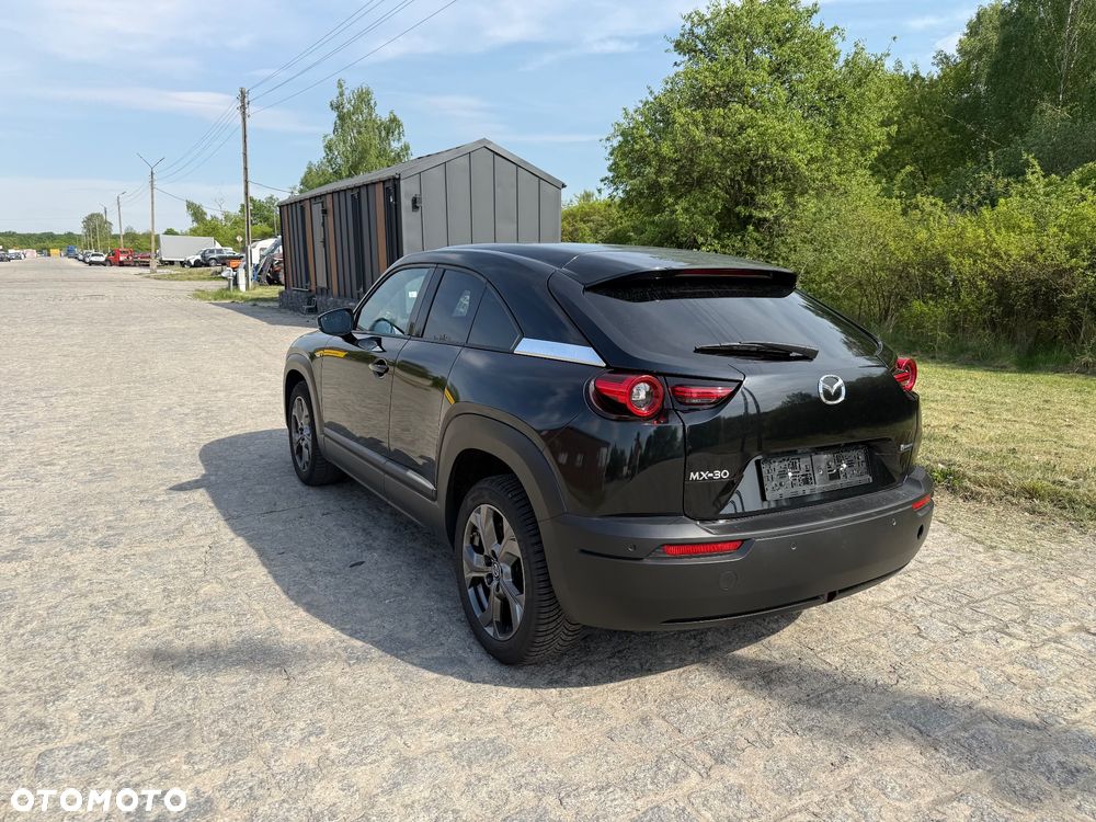 Mazda MX-30 - 6