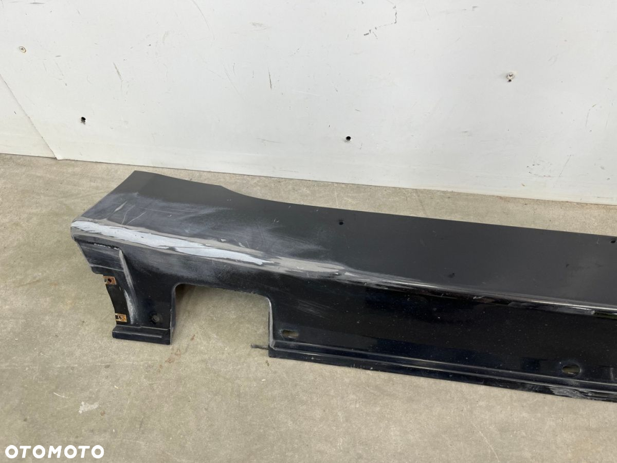 Nakładka progu BMW 5 E60 E61 prawa listwa próg zewnętrzny 7033760 - 9