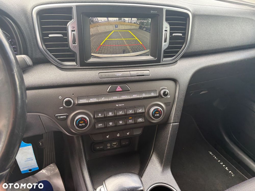 Kia Sportage 2.0 CRDI 4WD Automatik Vision - 14
