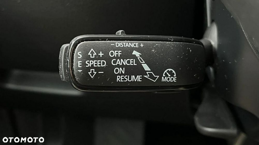 Skoda Superb 2.0 TDI DSG Premium Edition - 17