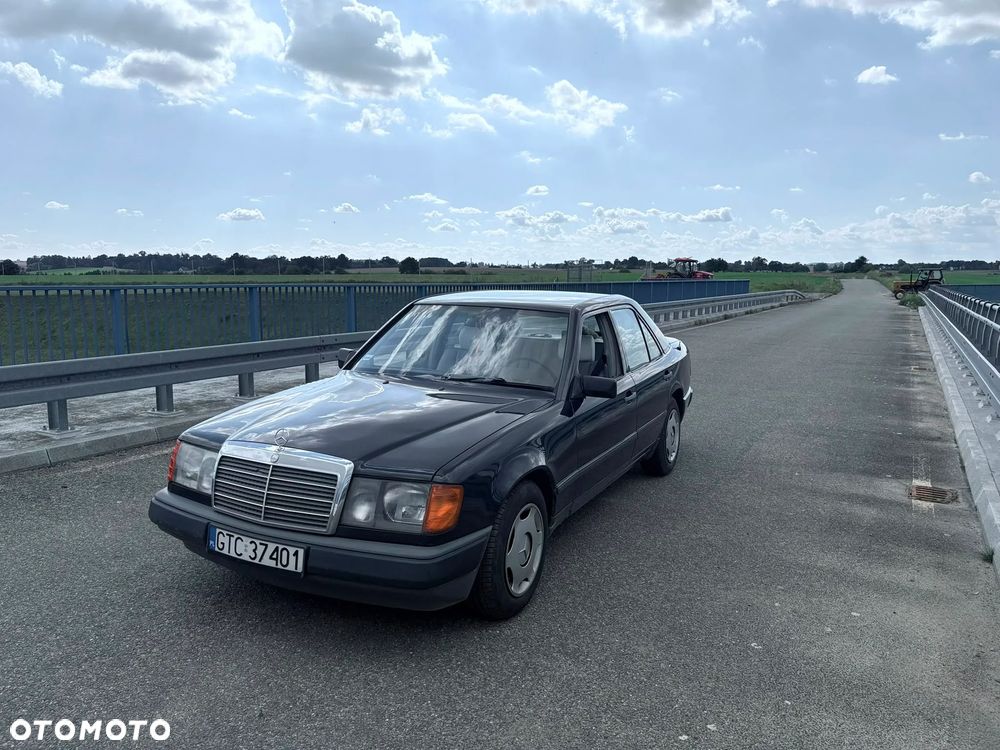 Mercedes-Benz W124 (1984-1993) - 8