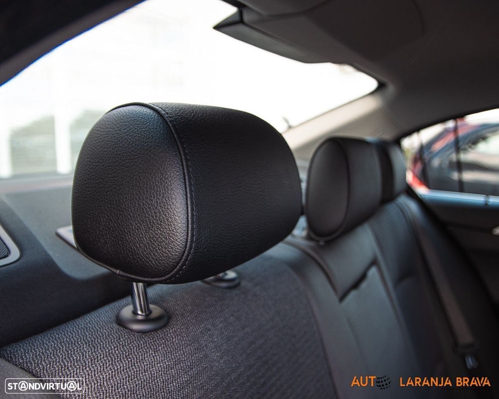 BMW 520 d Exclusive Auto 123g - 13