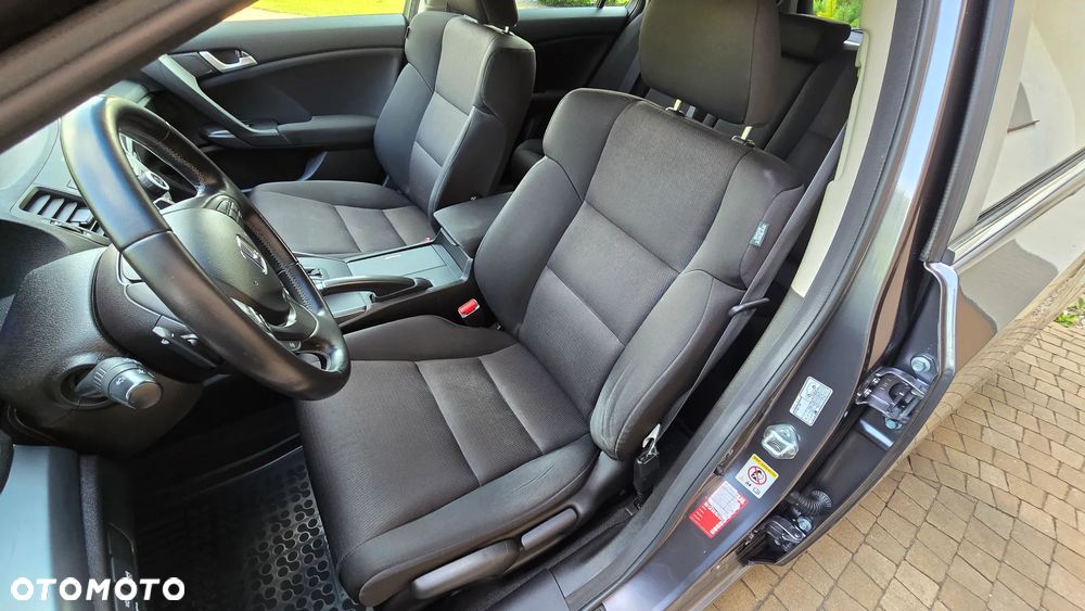 Honda Accord - 30