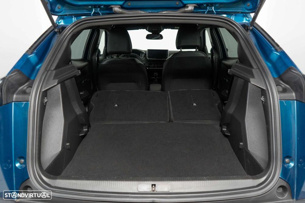 Peugeot 2008 1.2 PureTech Allure - 21