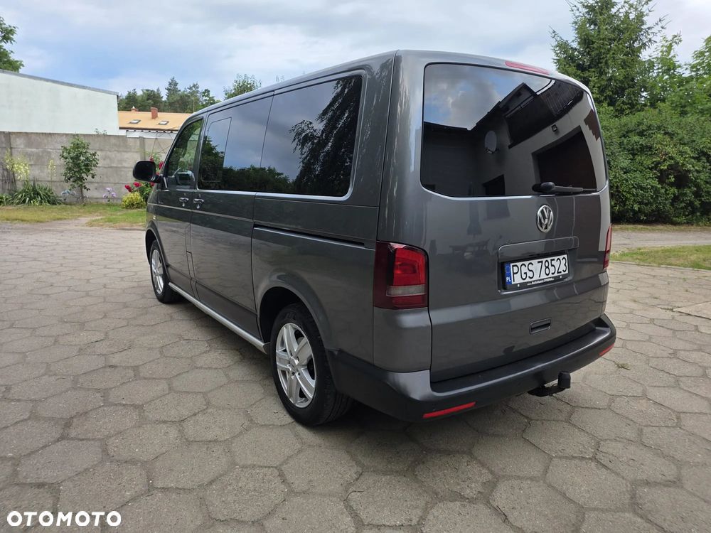 Volkswagen Multivan - 38