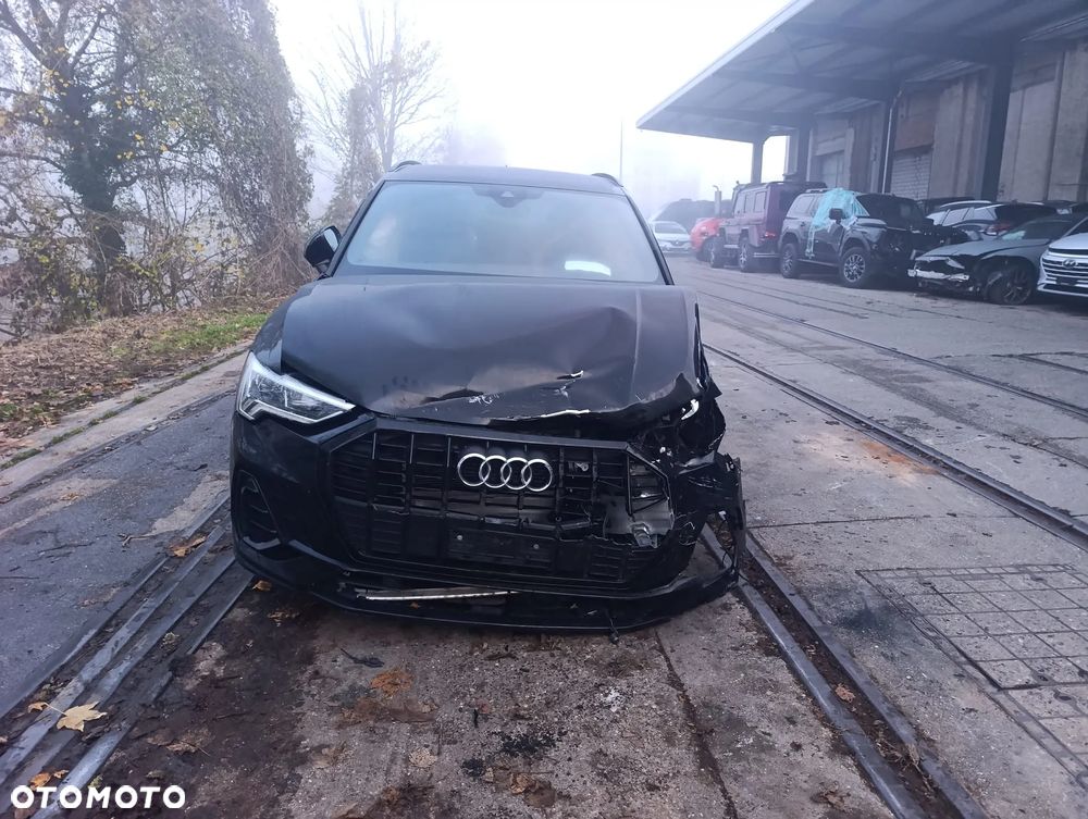 Audi Q3 35 TDI Quattro S Line - 3