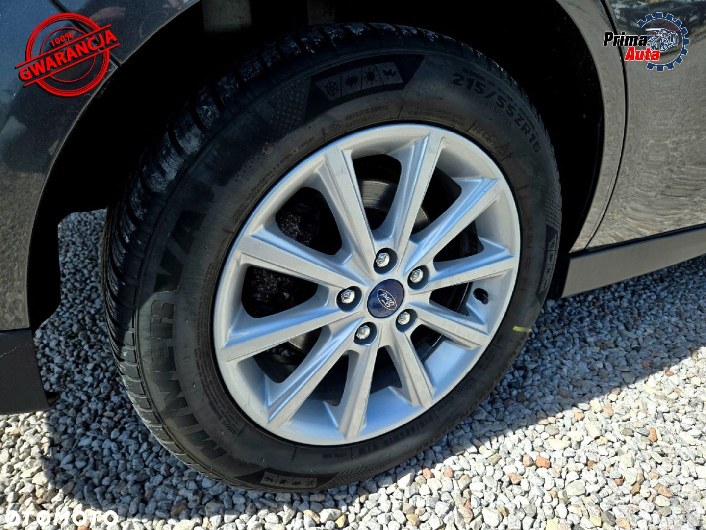 Ford Grand C-MAX - 32