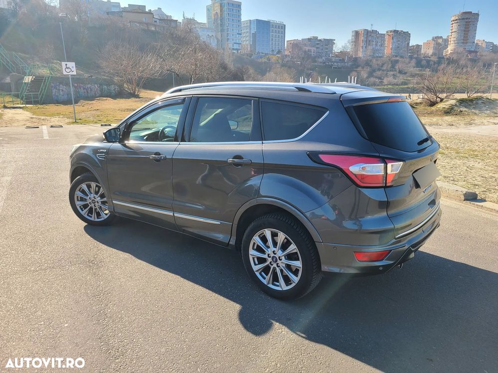 Ford Kuga 2.0 TDCi 4WD Powershift Vignale - 8