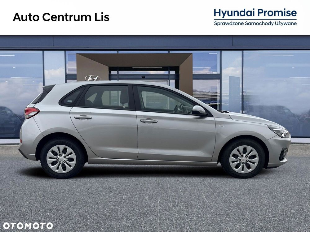 Hyundai i30 1.5 T-GDI 48V Modern - 6