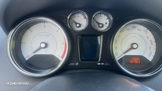 Peugeot 308 1.6 e-HDi Sportium CVM6 - 17