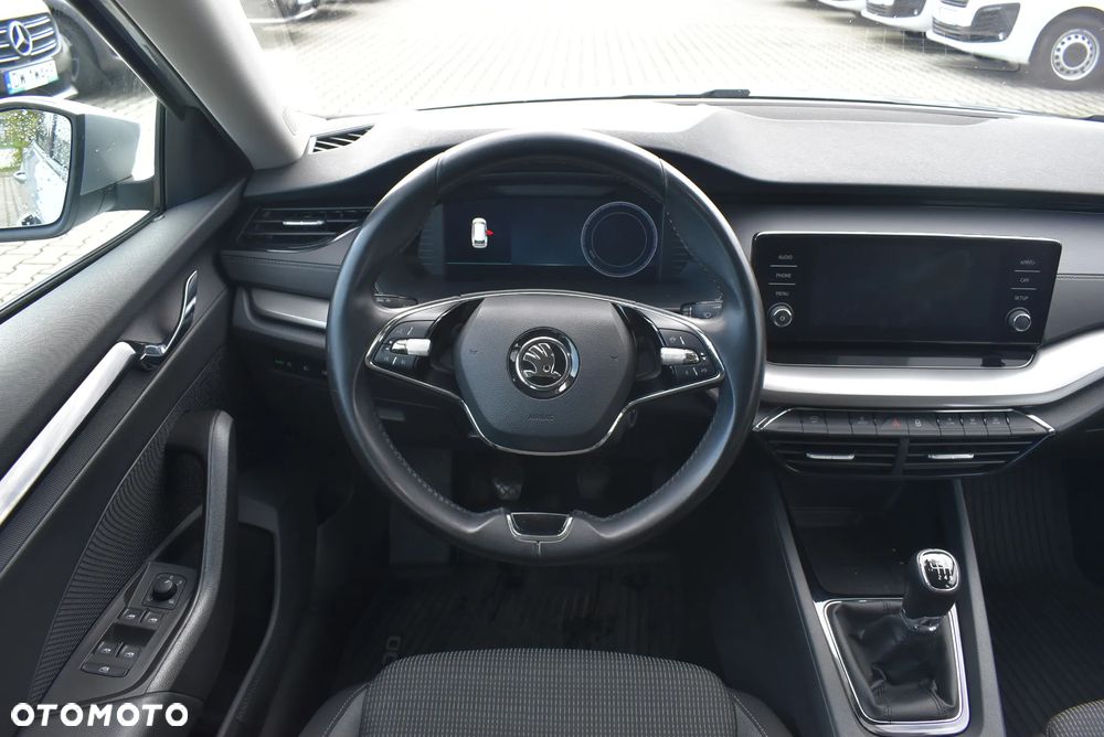 Skoda Octavia 2.0 TDI Ambition - 22