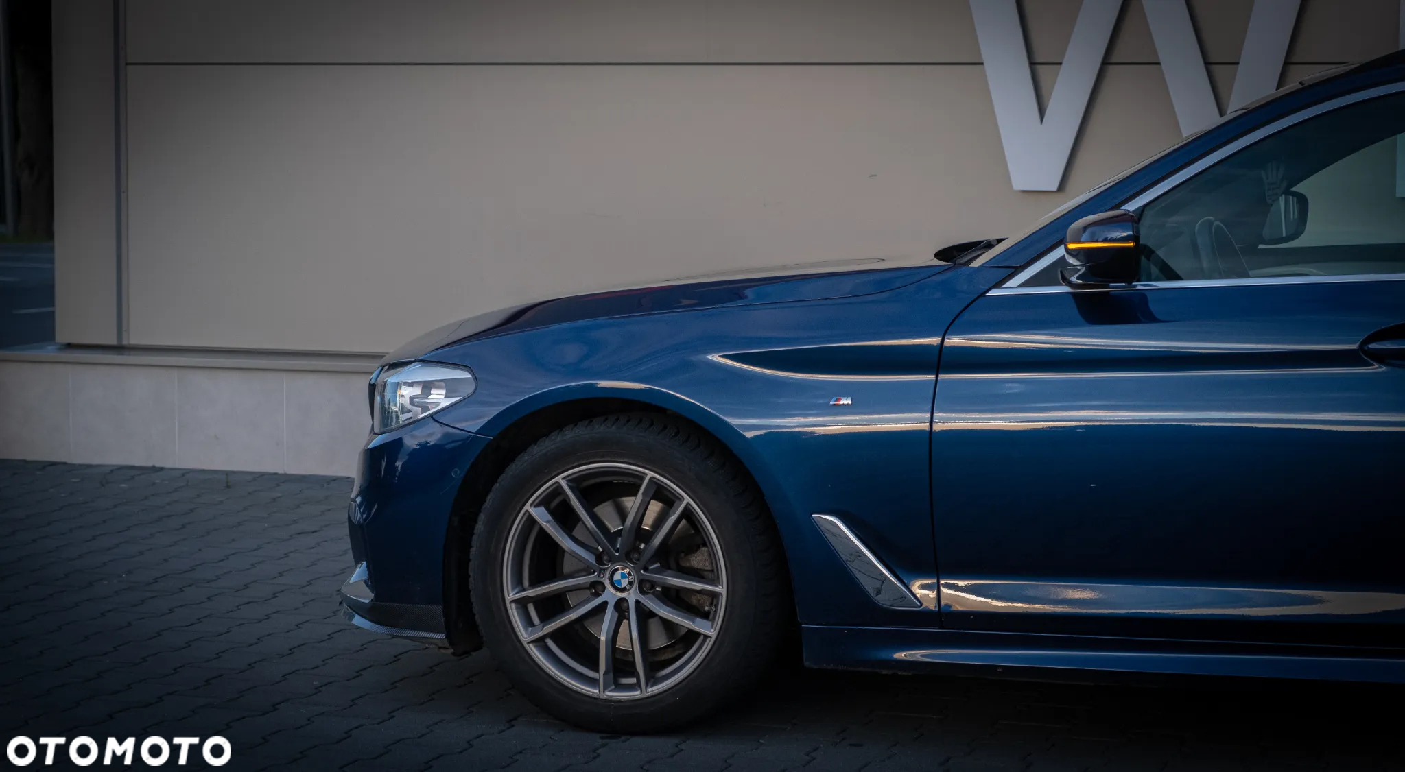 BMW Seria 5 520d M Sport - 39