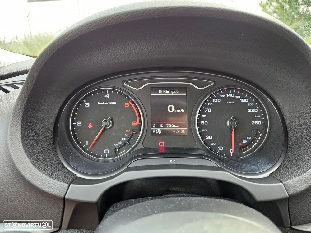 Audi A3 Limousine 1.6 TDI Limousine(clean diesel) S tronic S line Sport Pack - 13