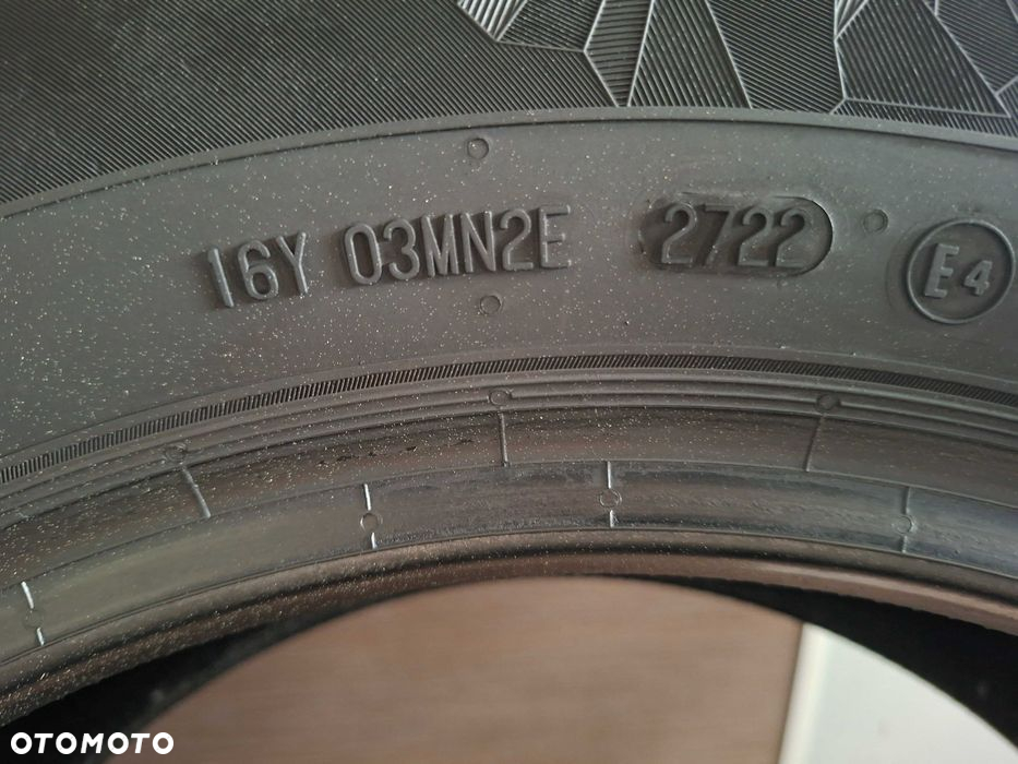 215/65R16 98H Semperit Speed Grip 5 Para zima 2022 PZ103 - 6