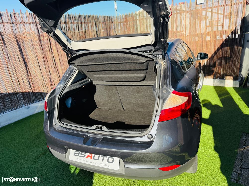 Renault Mégane 1.5 dCi Dynamique - 10