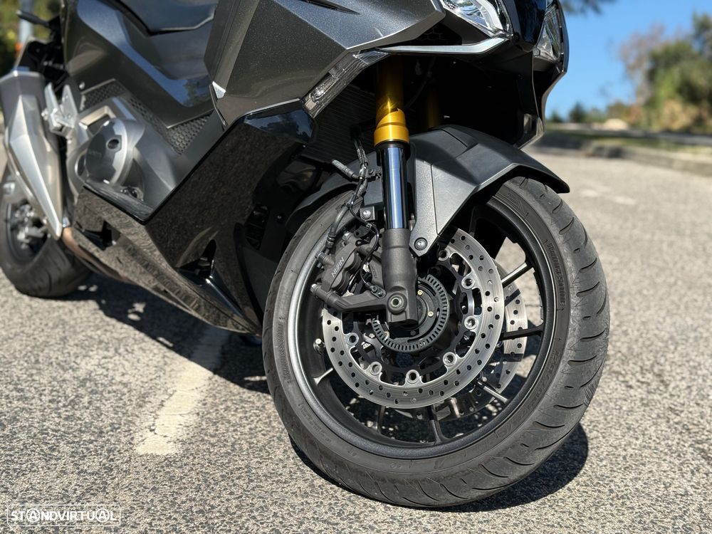 Honda Forza - 12