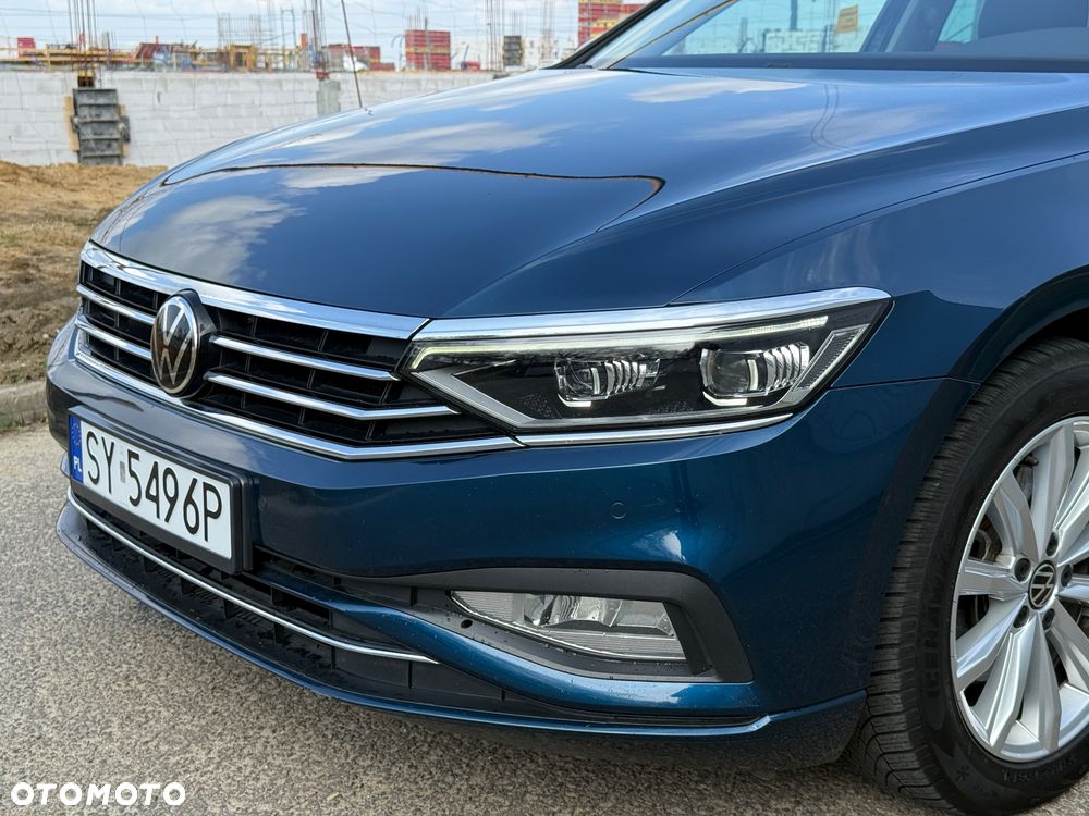 Volkswagen Passat - 2