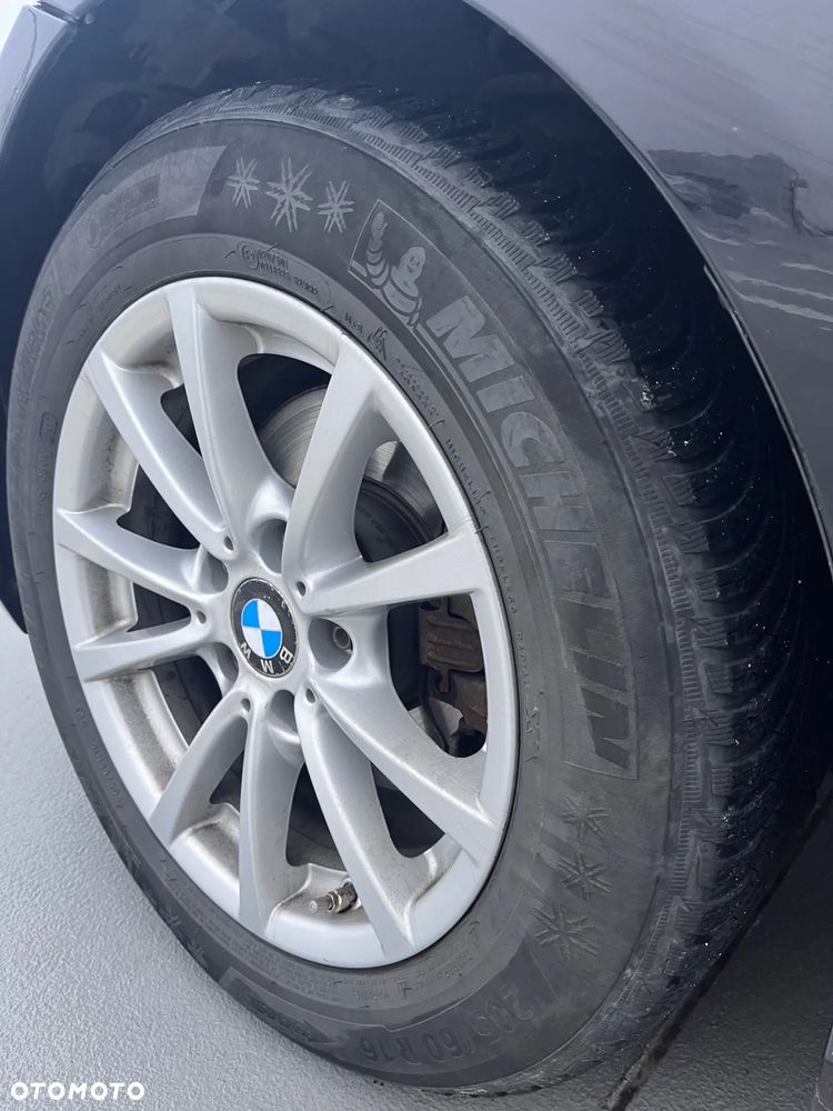 BMW Seria 3 320d DPF - 34