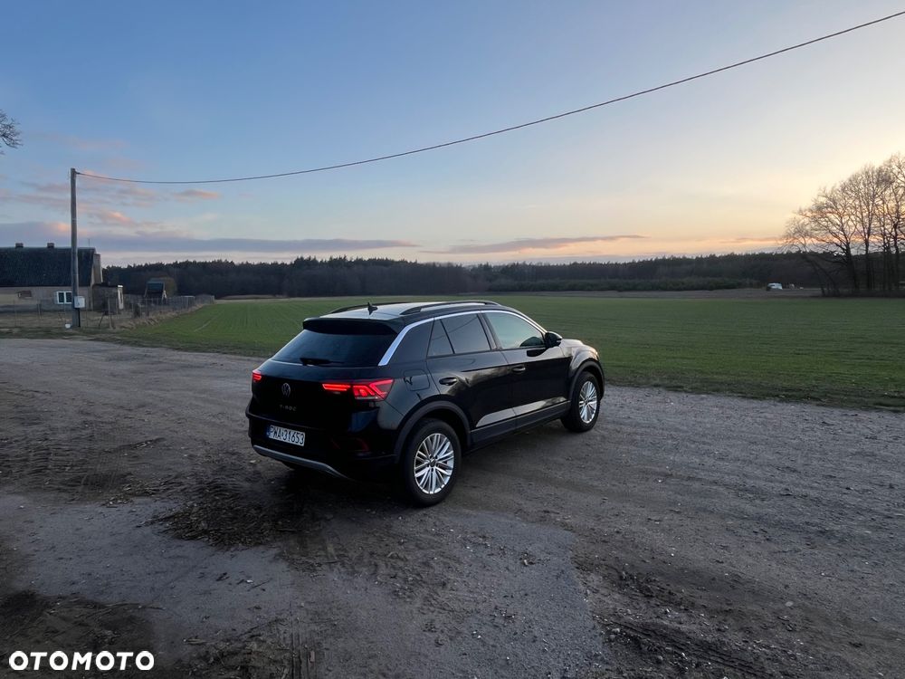 Volkswagen T-Roc - 5