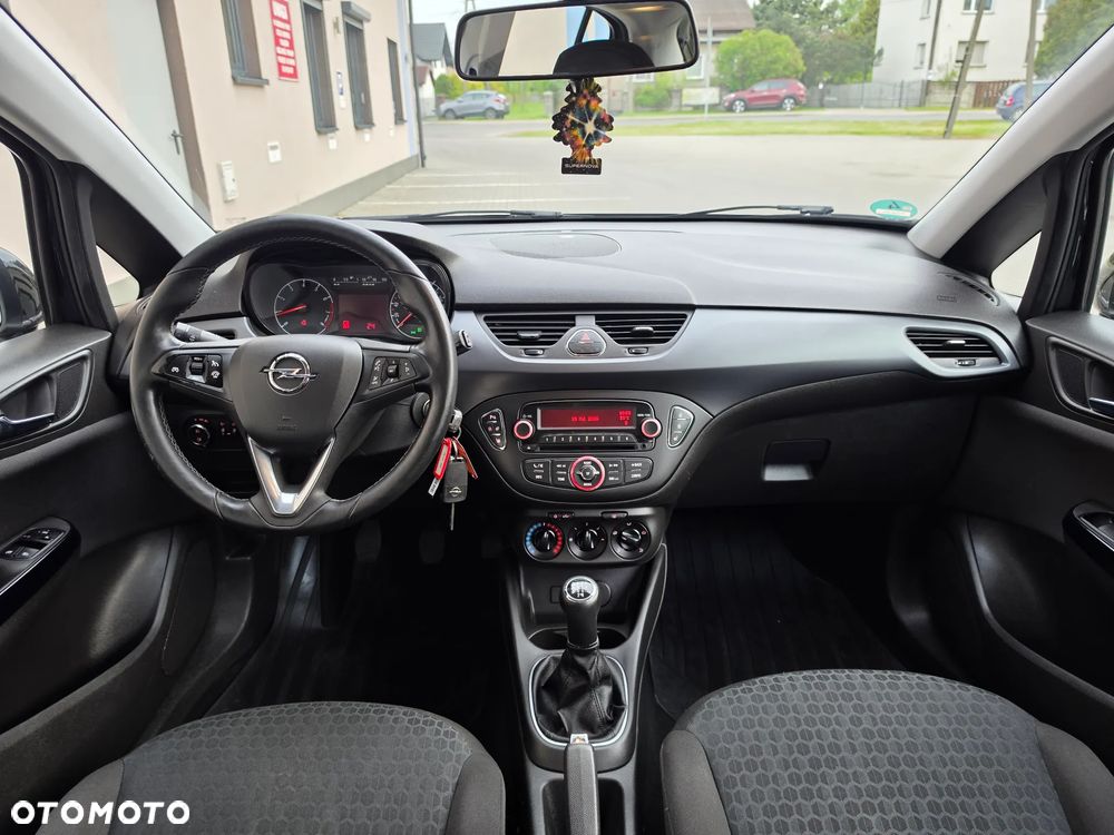 Opel Corsa 1.4 16V Cosmo - 12