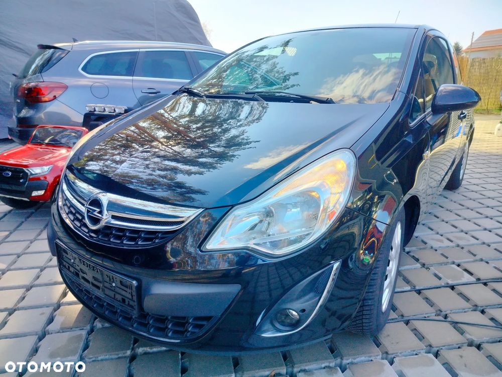 Opel Corsa - 1