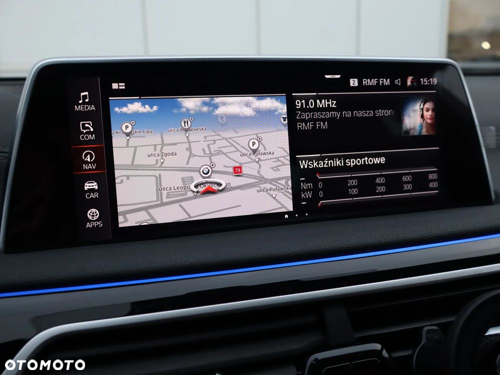 BMW Seria 7 750i xDrive sport - 18
