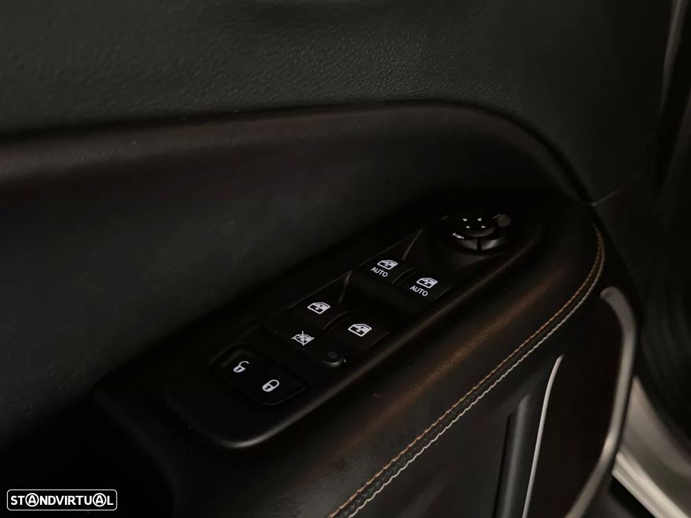 Jeep Compass 1.3 T Longitude - 15