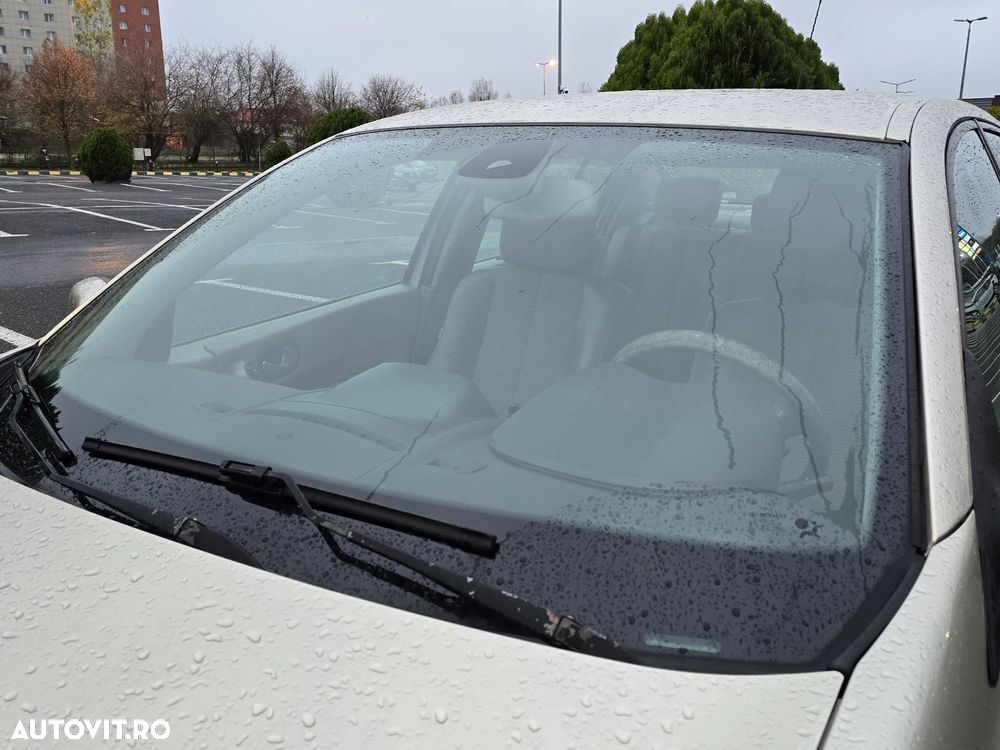 Renault Megane 1.5 dCi Privilege - 10