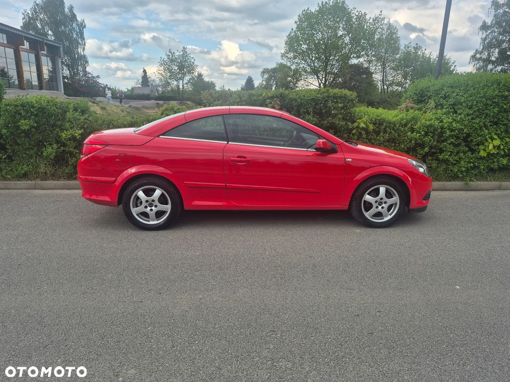 Opel Astra 1.6 - 9