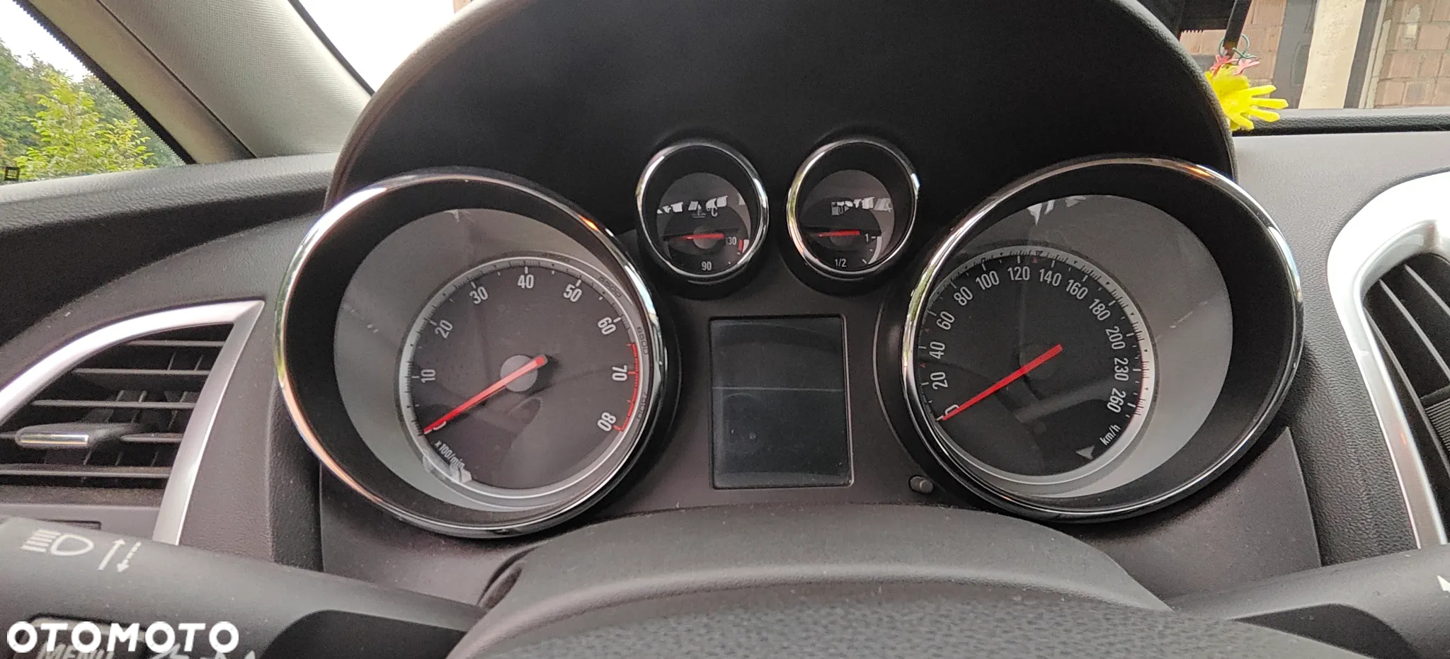 Opel Astra IV 1.4 T Cosmo - 13