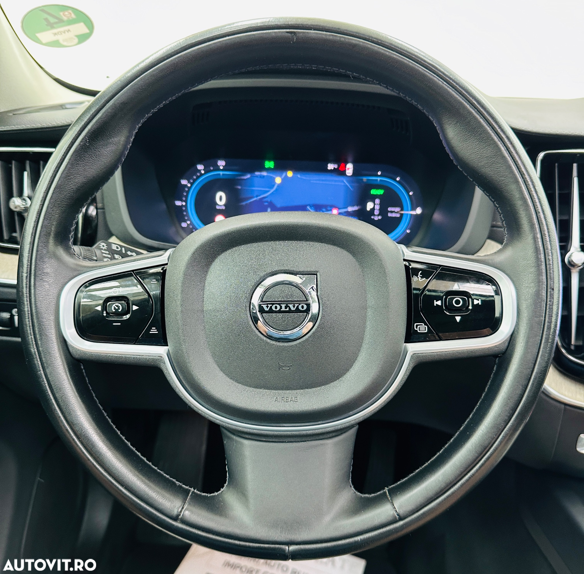 Volvo XC 60 - 38