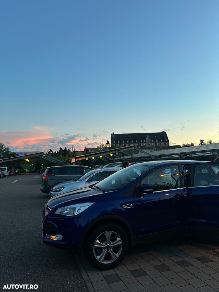 Ford Kuga 1.5 EcoBoost 2WD Titanium - 3