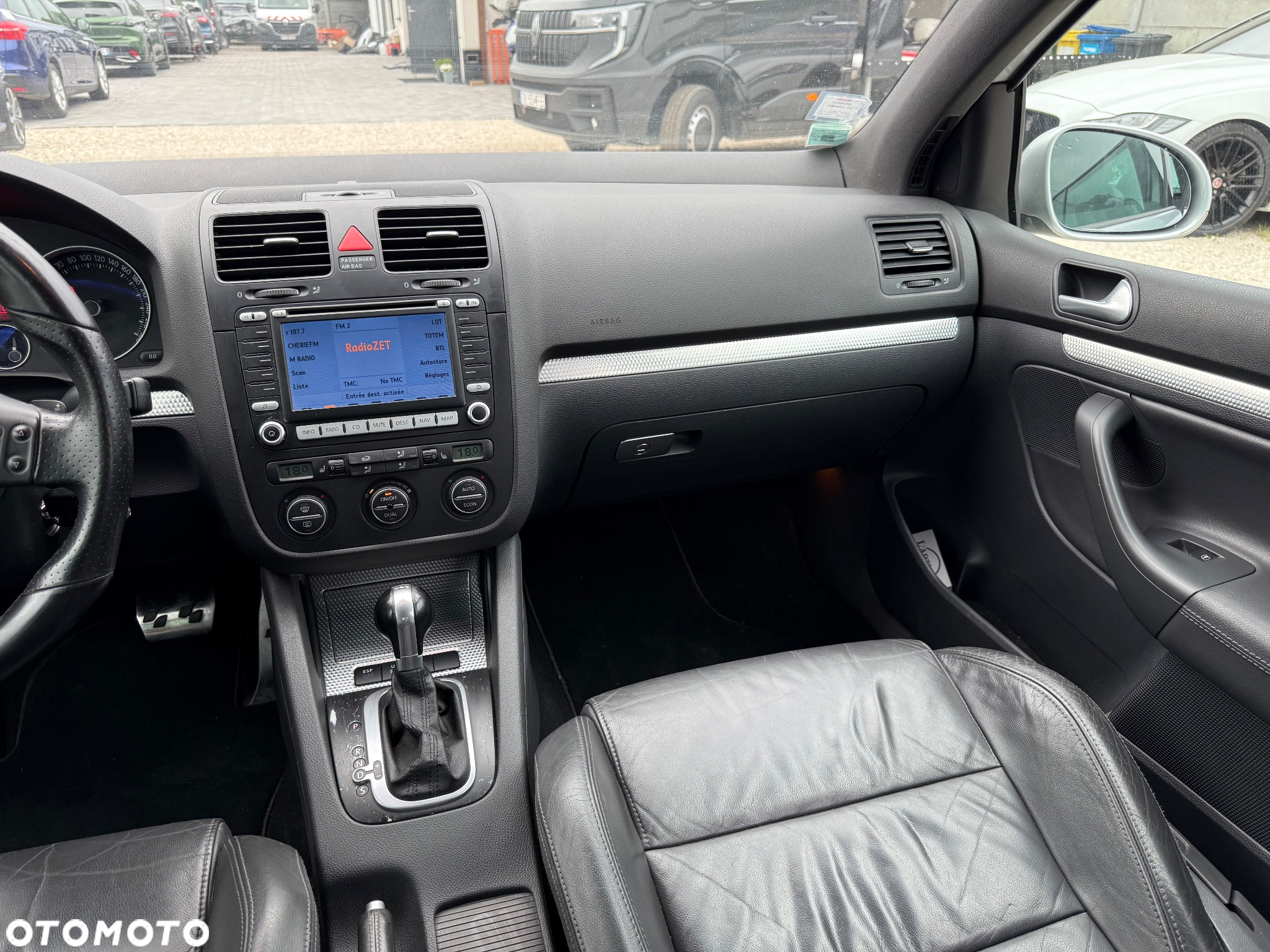 Volkswagen Golf R32 4Motion DSG - 11