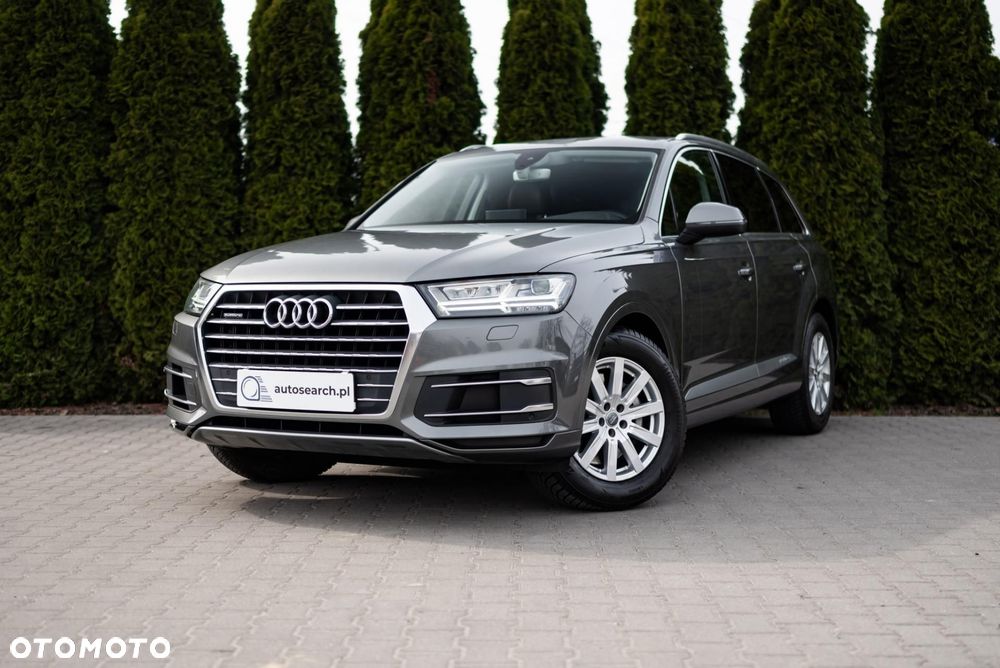 Audi Q7 - 1
