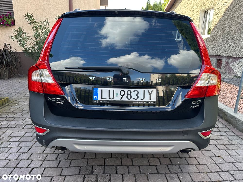 Volvo XC 70 - 4